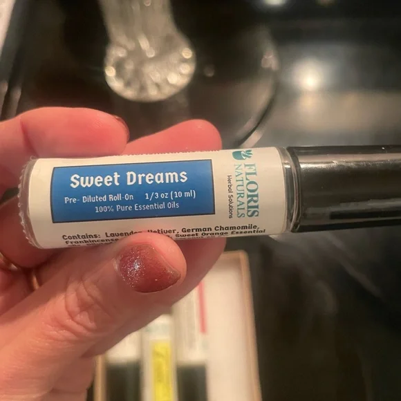 Essential Oil Roll-On set of 4 - Picture 12 of 14